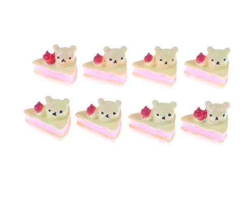 5 pieces Cakes Dollhouse Miniature Kitchen Decoration for Children play ,Resin Crafts