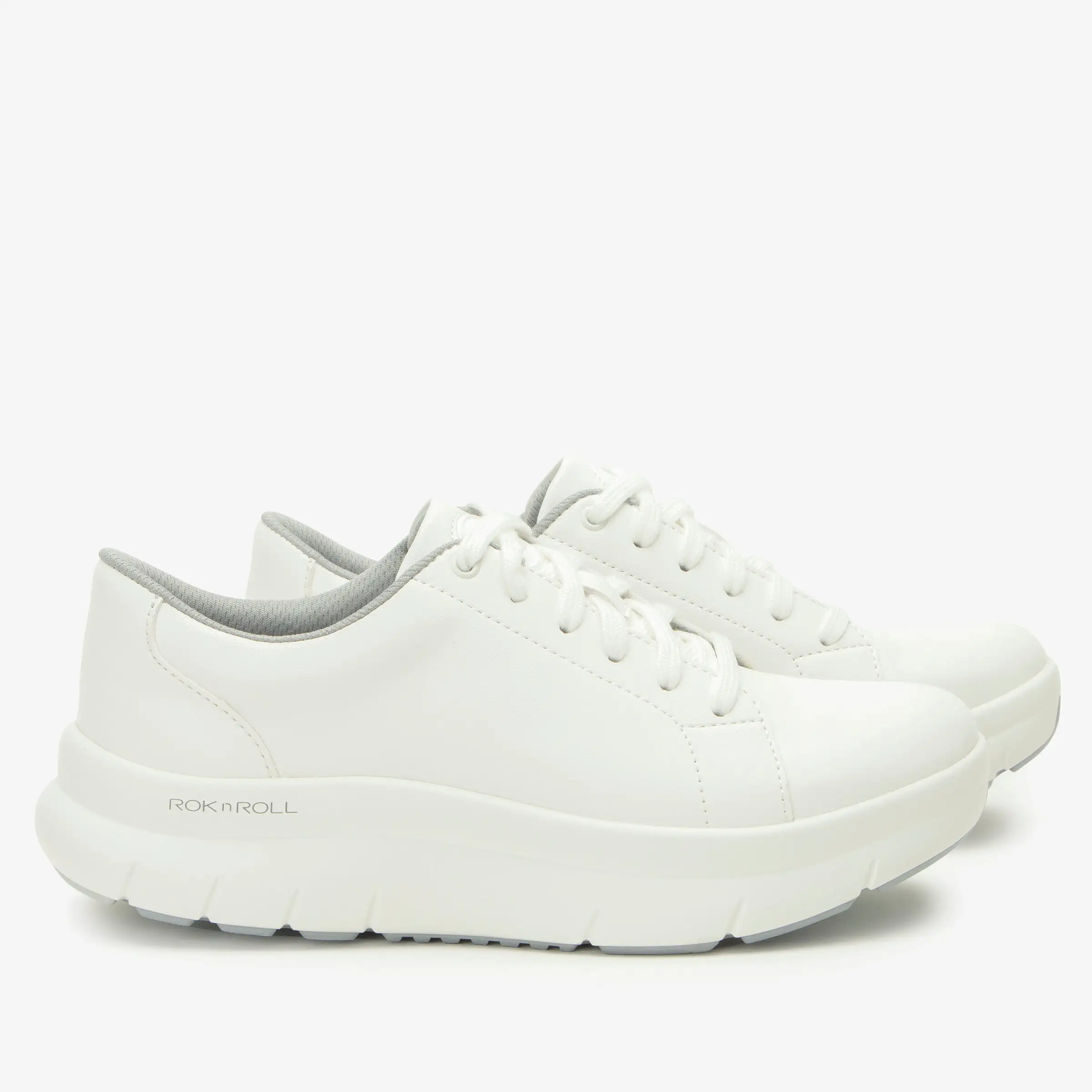 Flote White Shoe