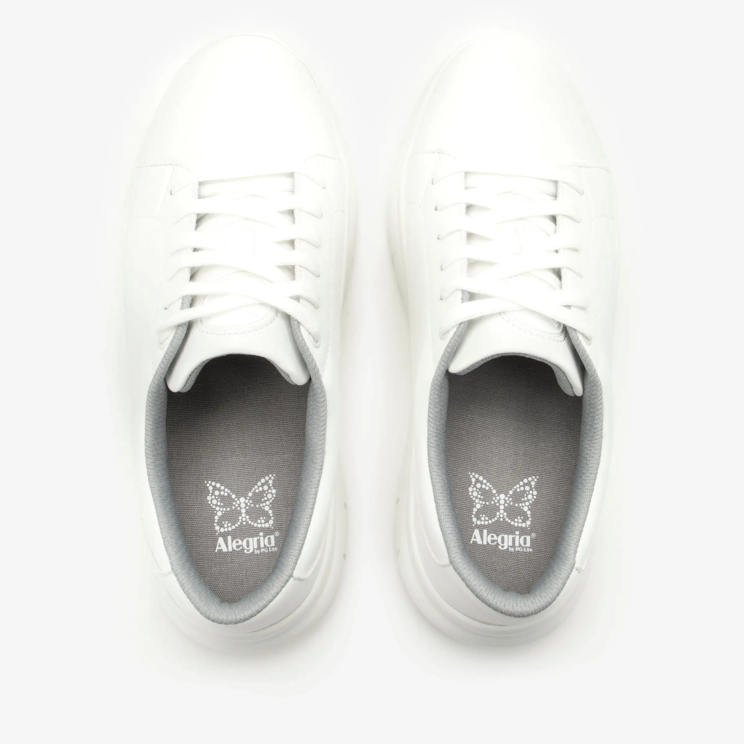 Flote White Shoe