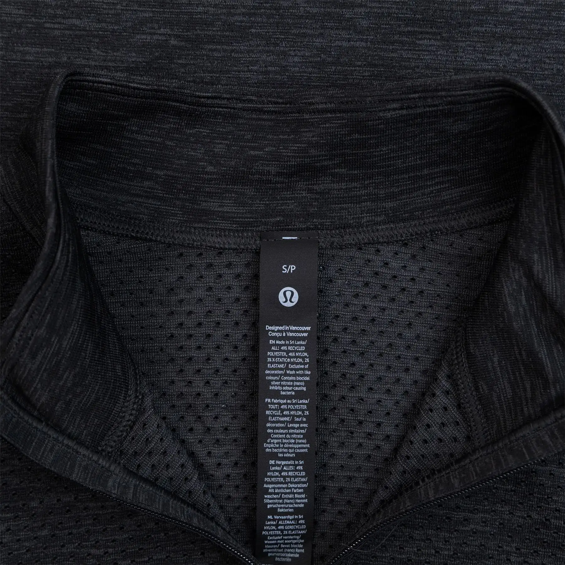 Metal Vent Tech Half Zip Mid Layer Graphite Grey - SS24