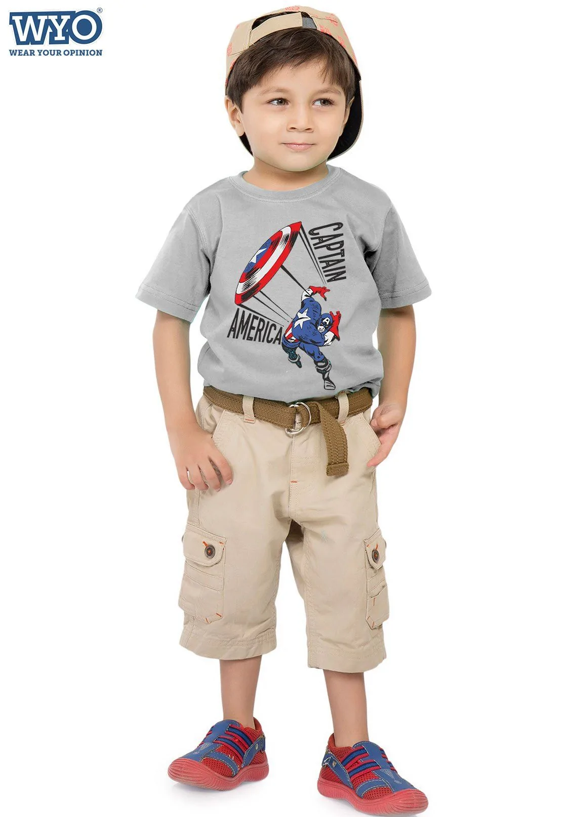 Sheild Throw Captain America Kids T-Shirt